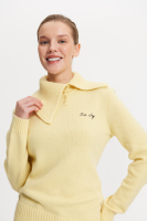 Свитер женский “Soft Asymmetry” Two Joy